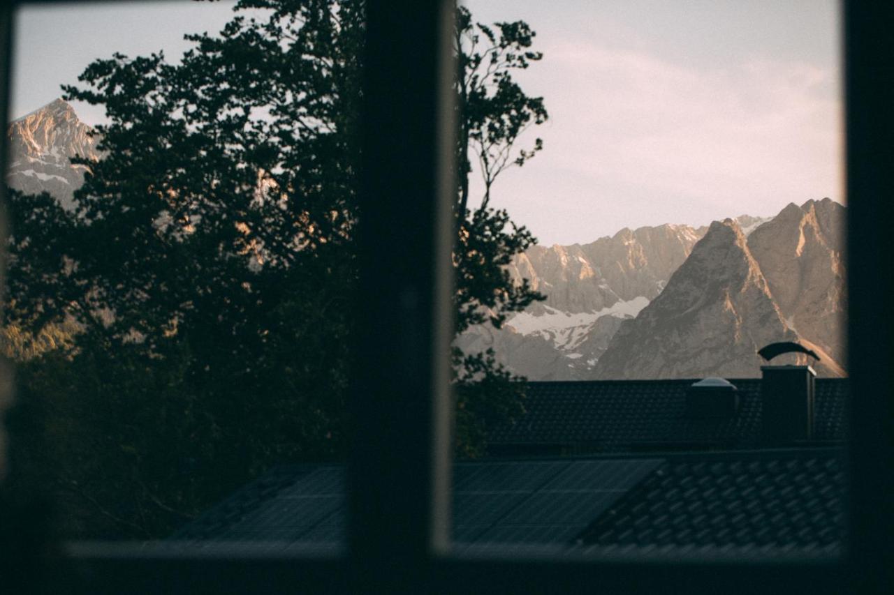 Boutique Chalets Alpi - Private Sauna & Cinema Γκάρμις-Παρτενκίρχεν Εξωτερικό φωτογραφία