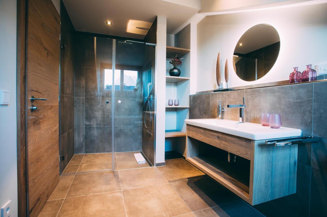 Boutique Chalets Alpi - Private Sauna & Cinema Γκάρμις-Παρτενκίρχεν Εξωτερικό φωτογραφία